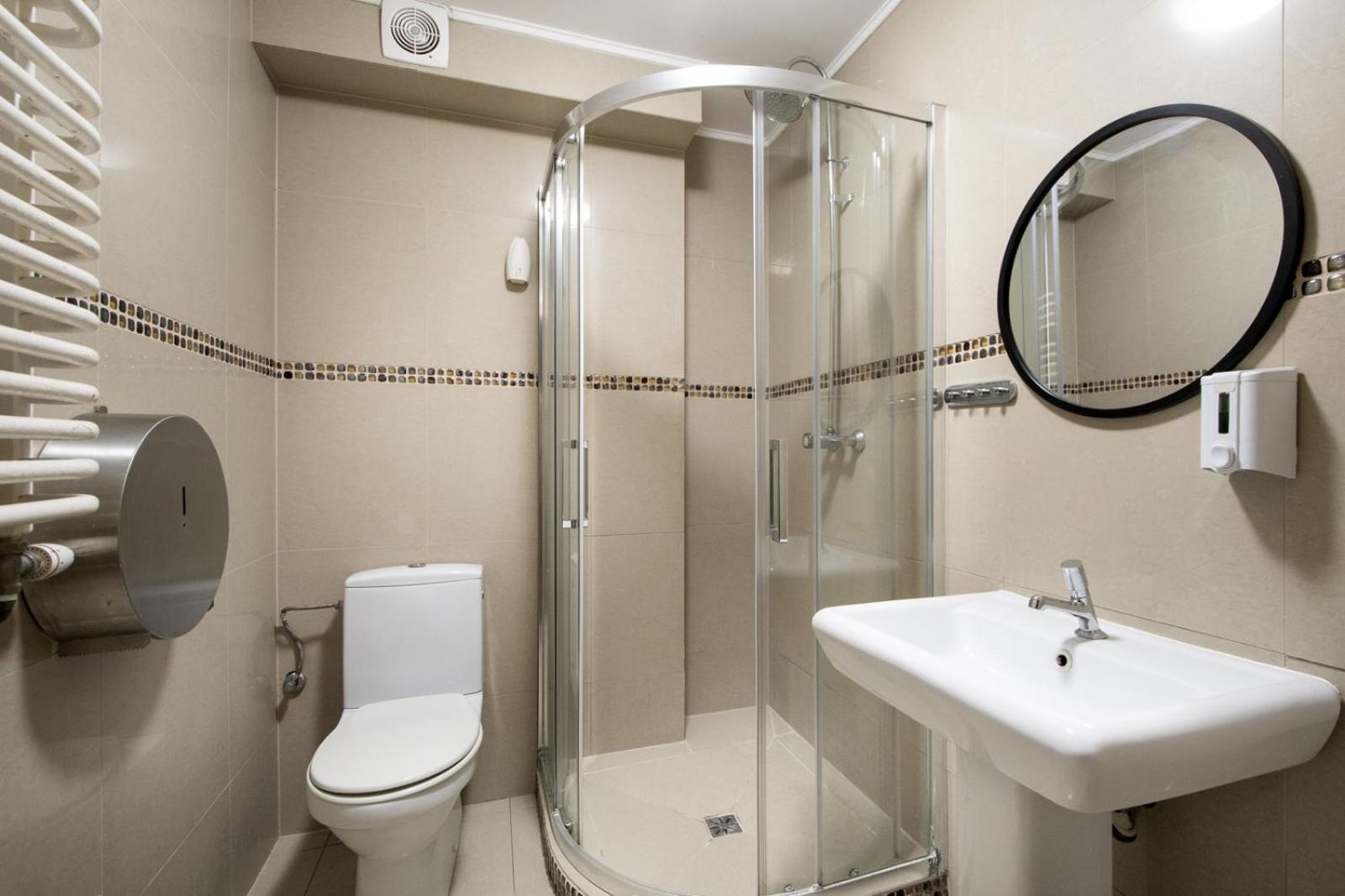 Hostel Krokodyl-Stara Praga Warszawa Eksteriør bilde